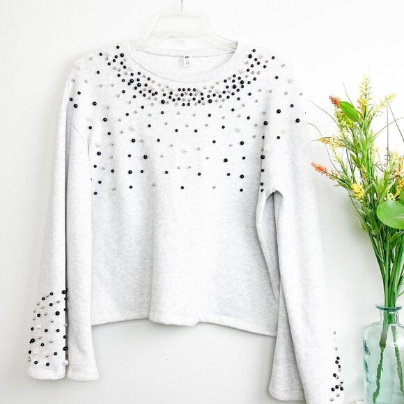 🦋 NORDSTROM BP Pearl Beaded Bell Sleeve Sweater Gray Small Casual Winter - Picture 3 of 6